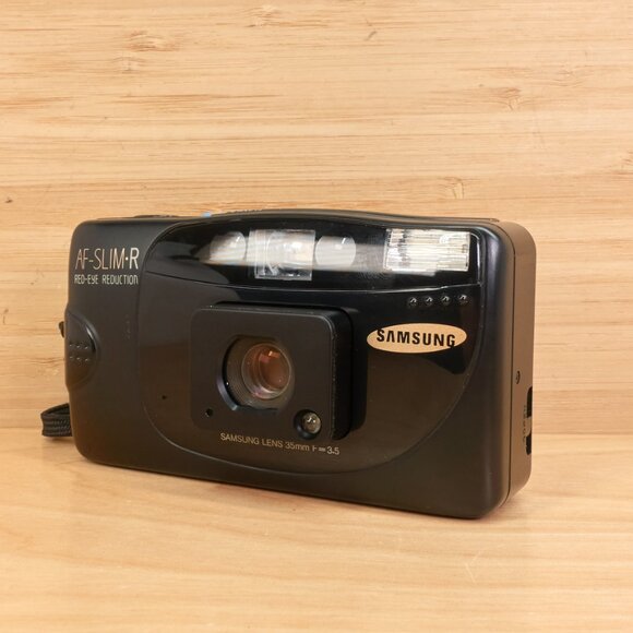 Samsung AF-Slim R 35mm Point & Shoot Film Camera / Tested & Working - Picture 3 of 9